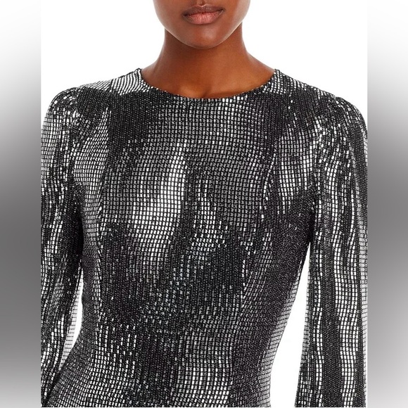 Aqua Womens Metallic Crew Neck Mini
Dress - Picture 3 of 7
